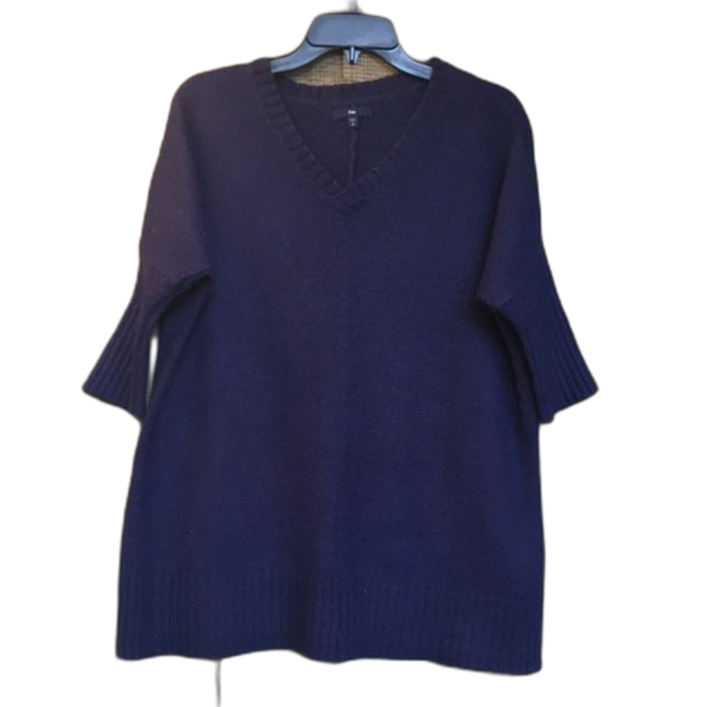 GAP Boxy navy wool blend sweater
